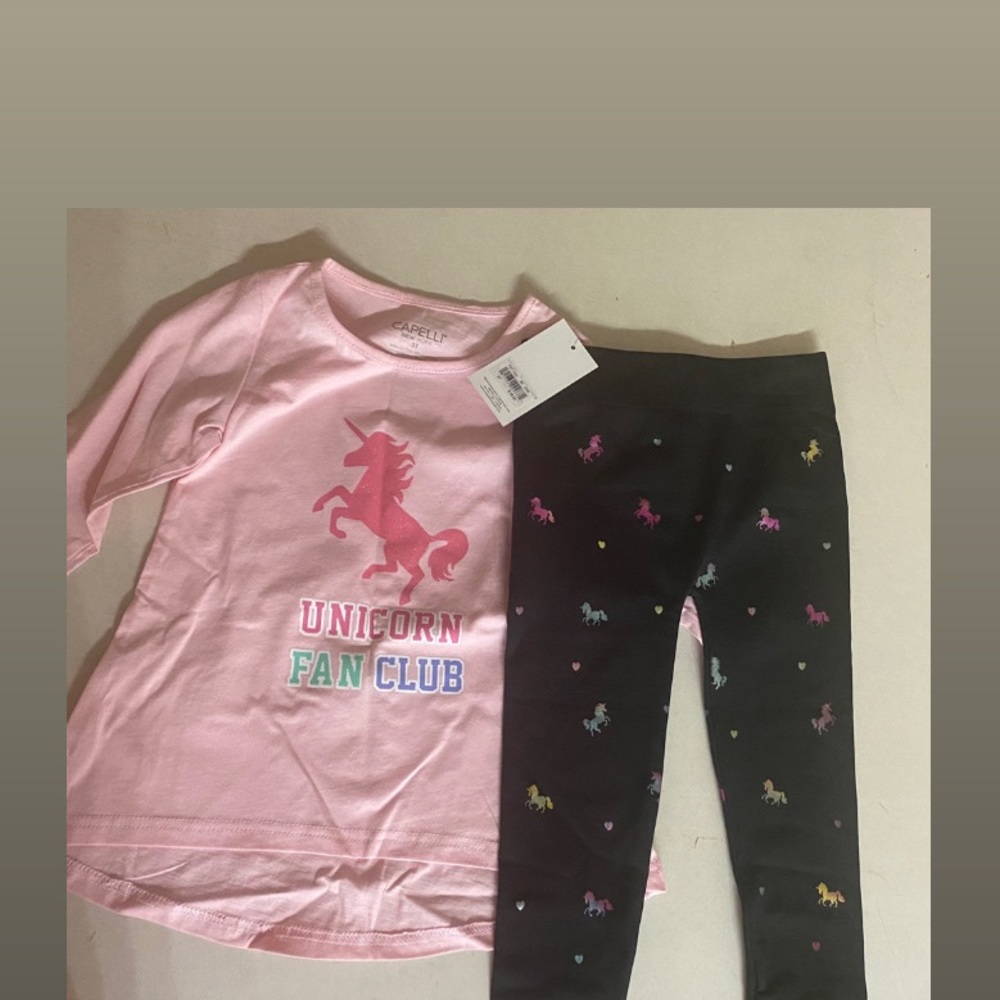 Shirt and leggings set